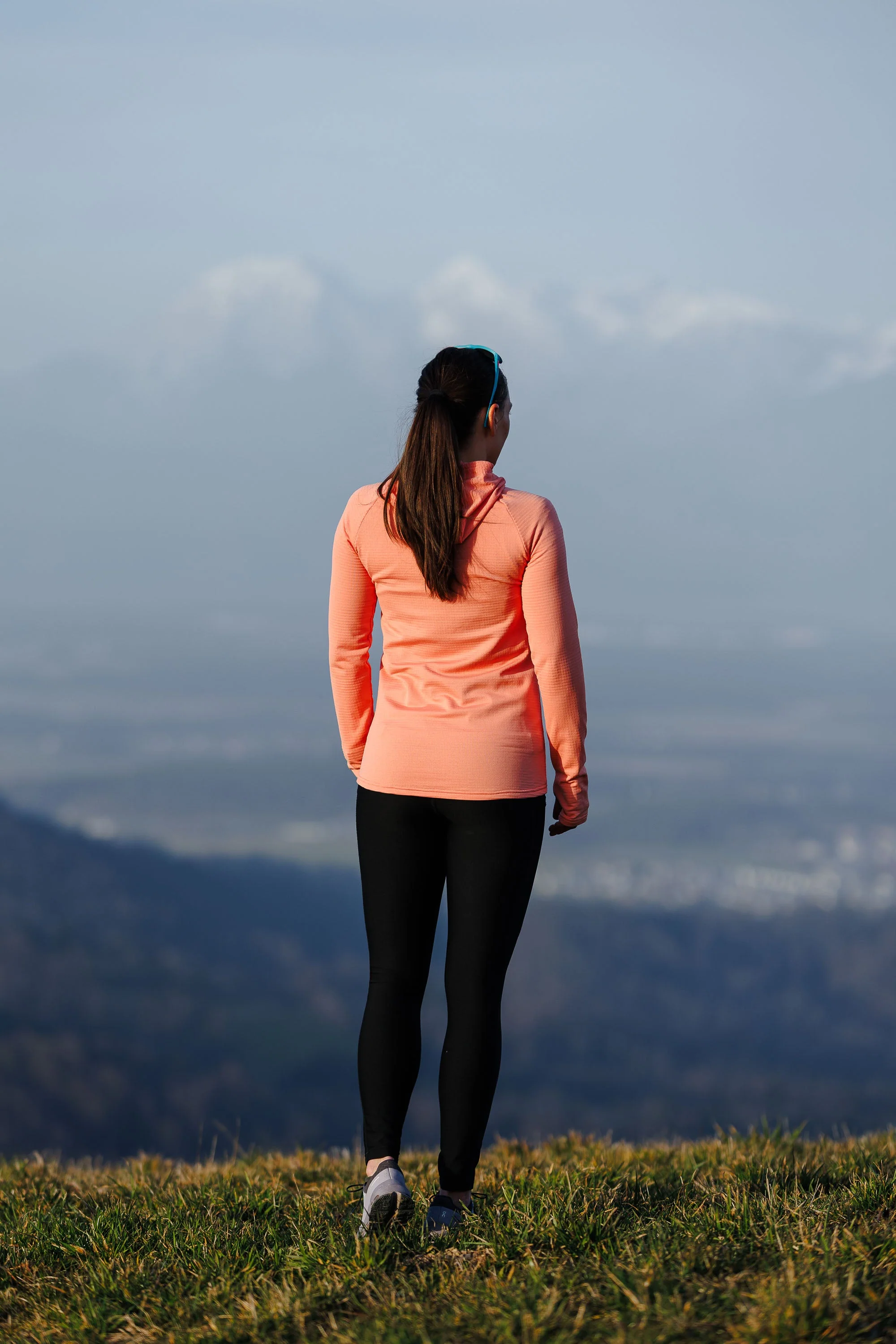 Elevate Hoody Peach Blossom - Image 8