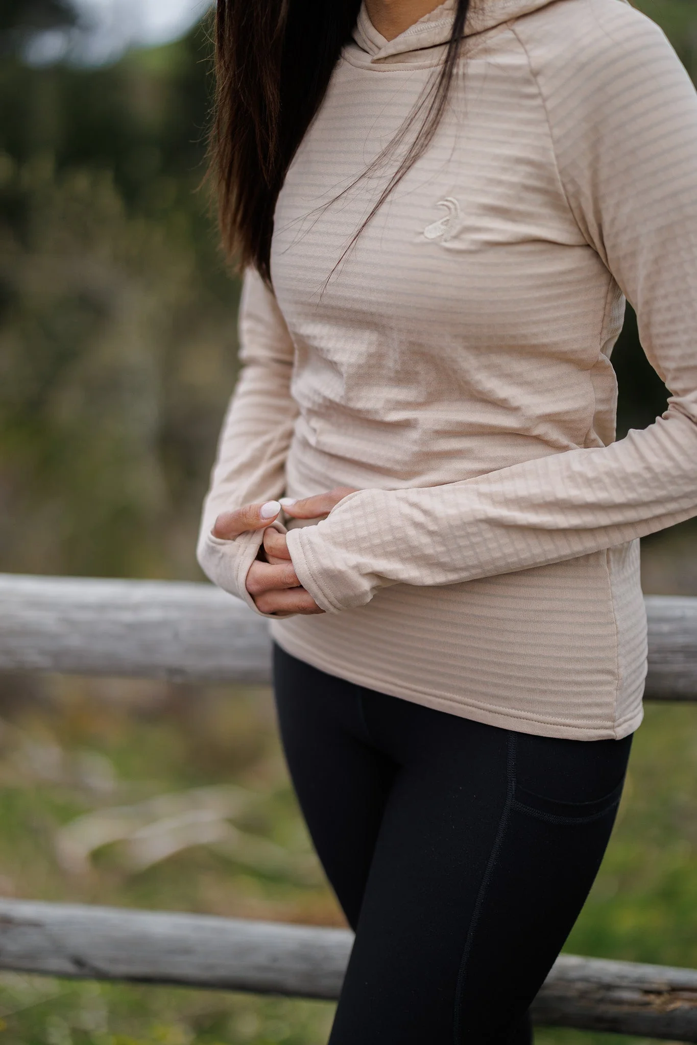 Elevate Hoody Sand - Image 6