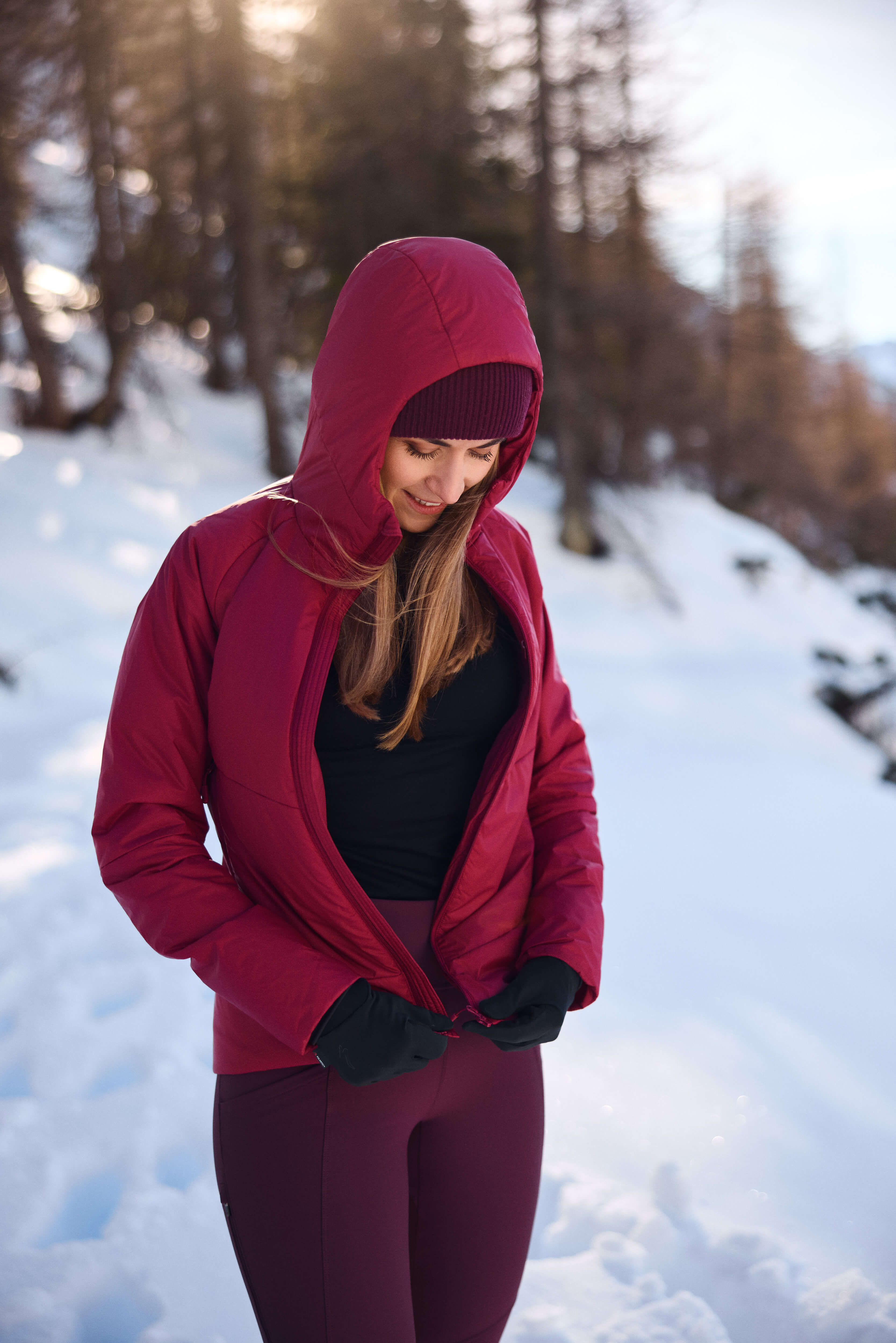 Elevate Insulated Jacket - Ruby - Image 9