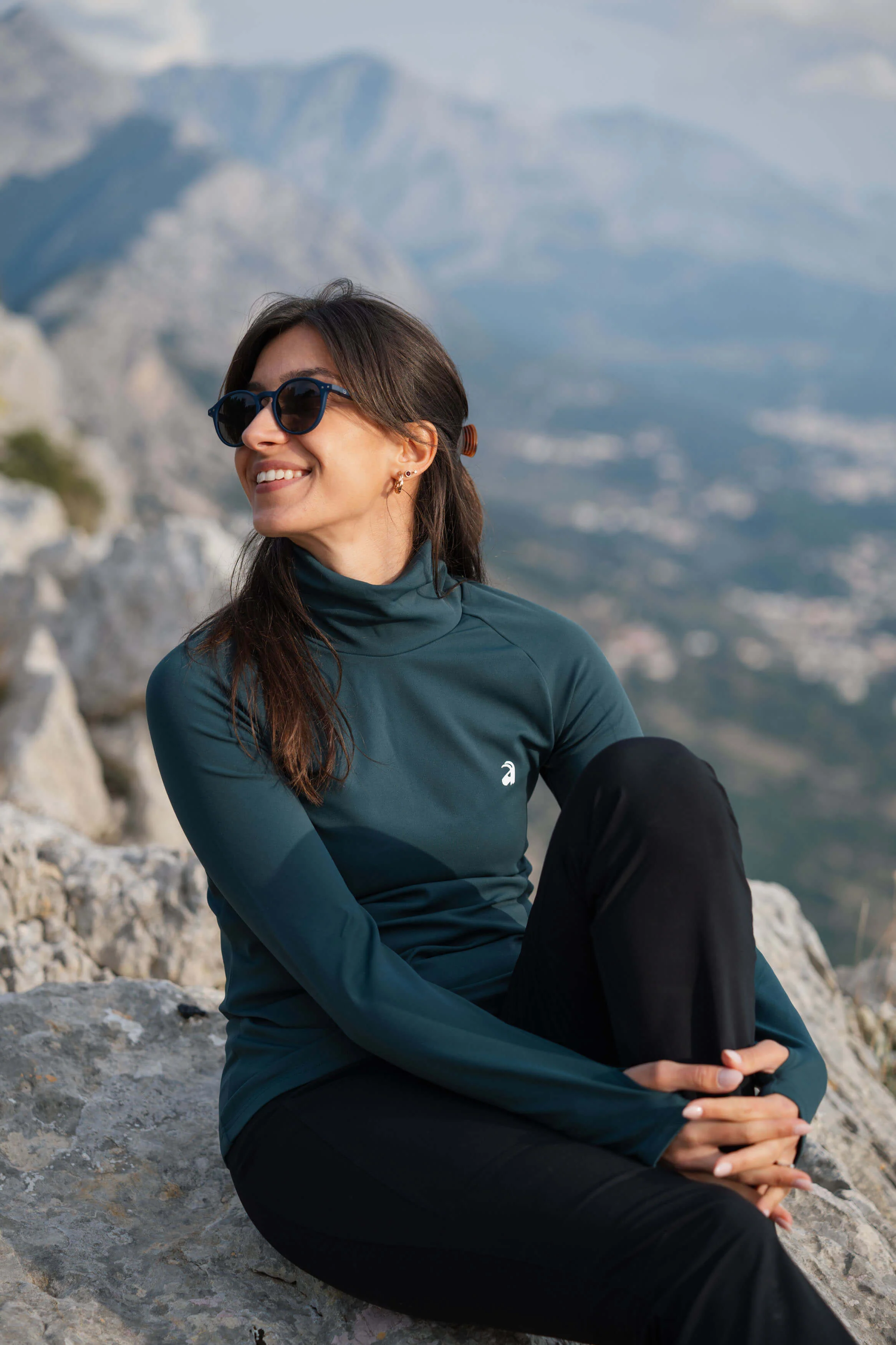 Momentum Sweater Deep Forest - Image 11