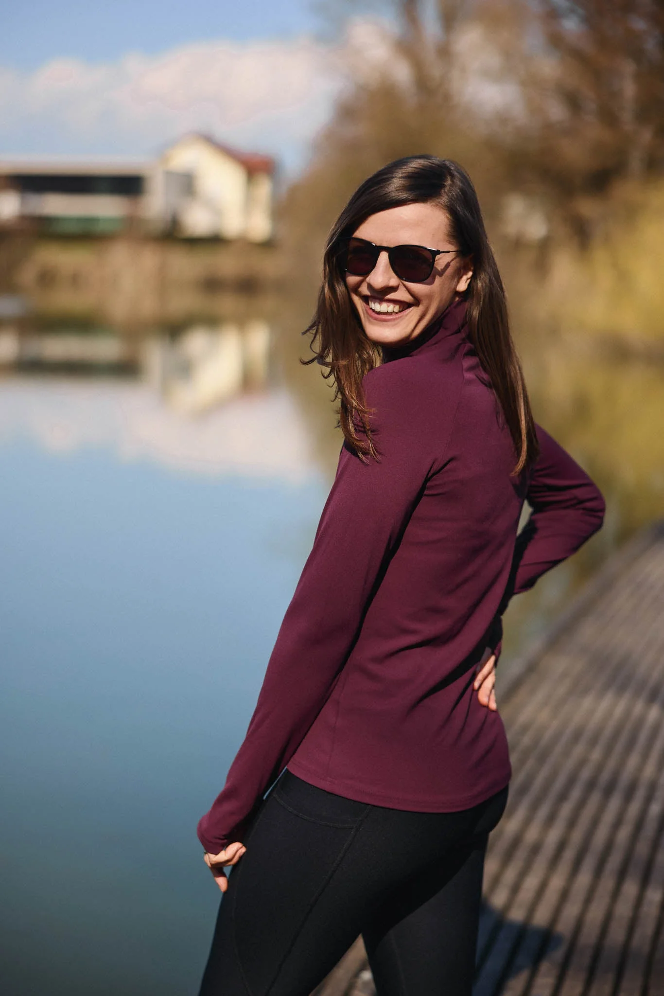 Momentum Sweater Mulberry - Image 11