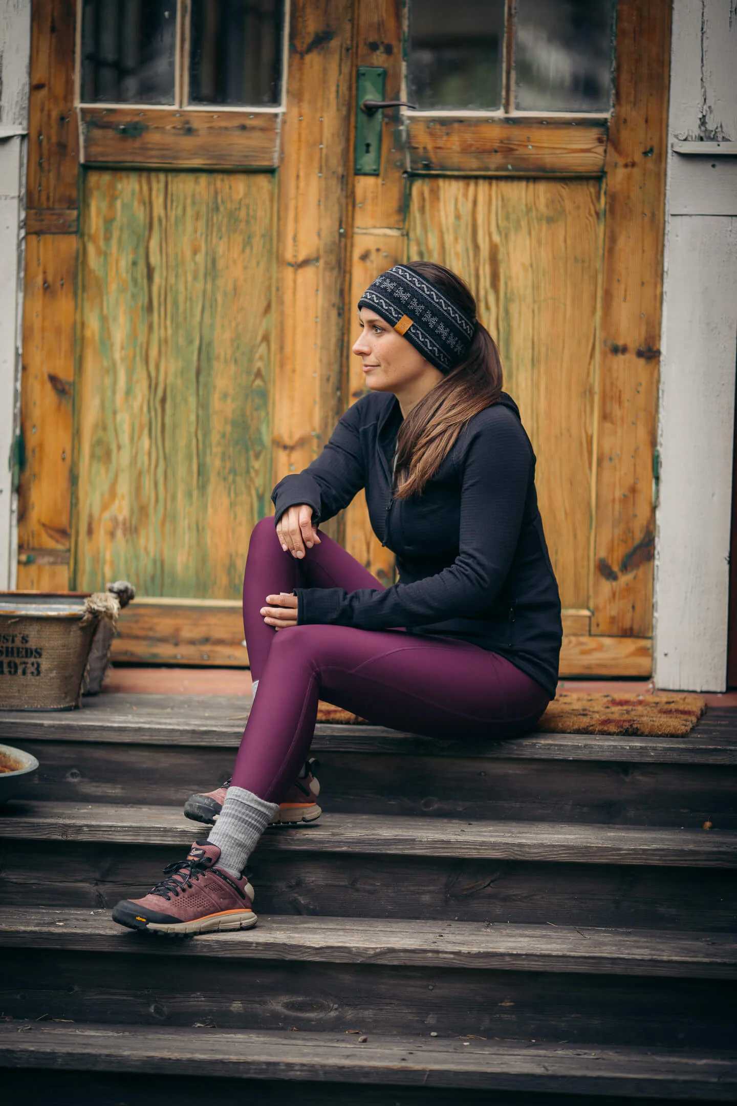 Summit Pocket Leggings Dark Plum - Image 2