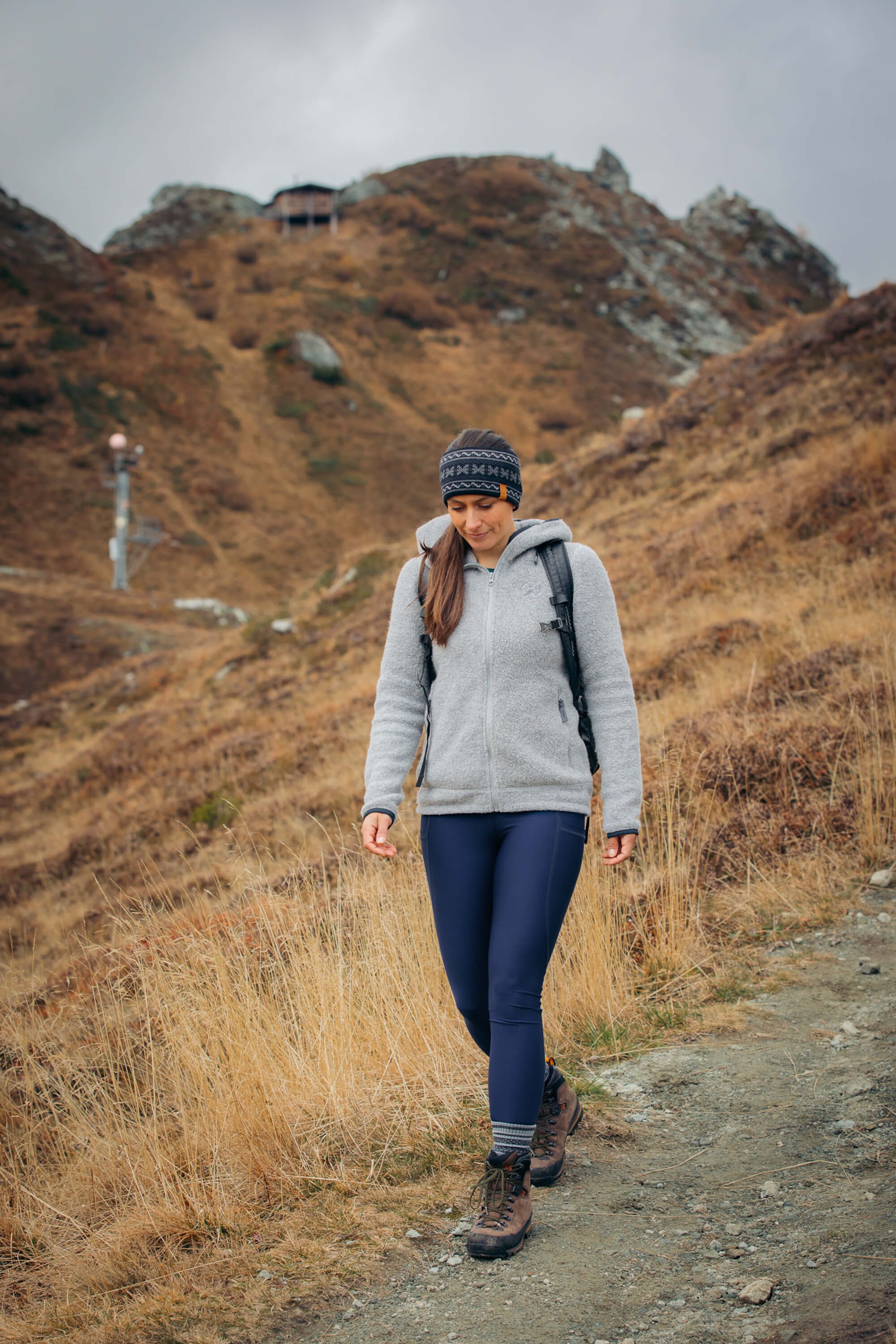 Summit Pocket Leggings Night Blue - Image 8