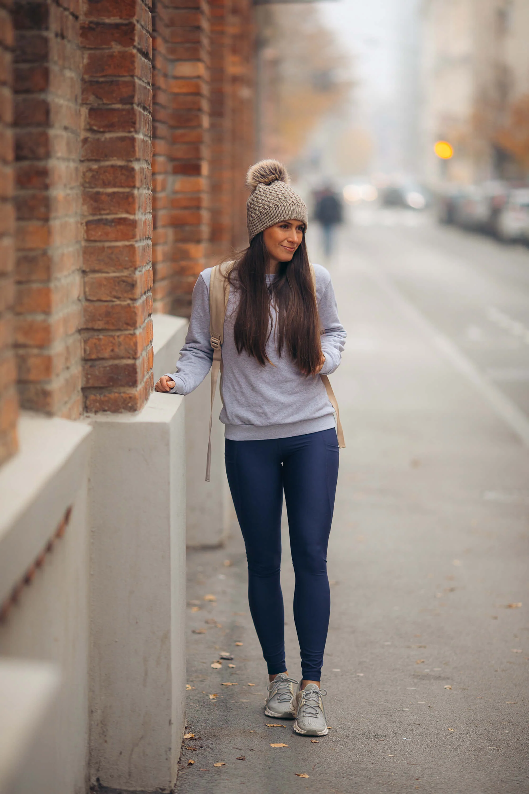 Summit Pocket Leggings Night Blue - Image 9