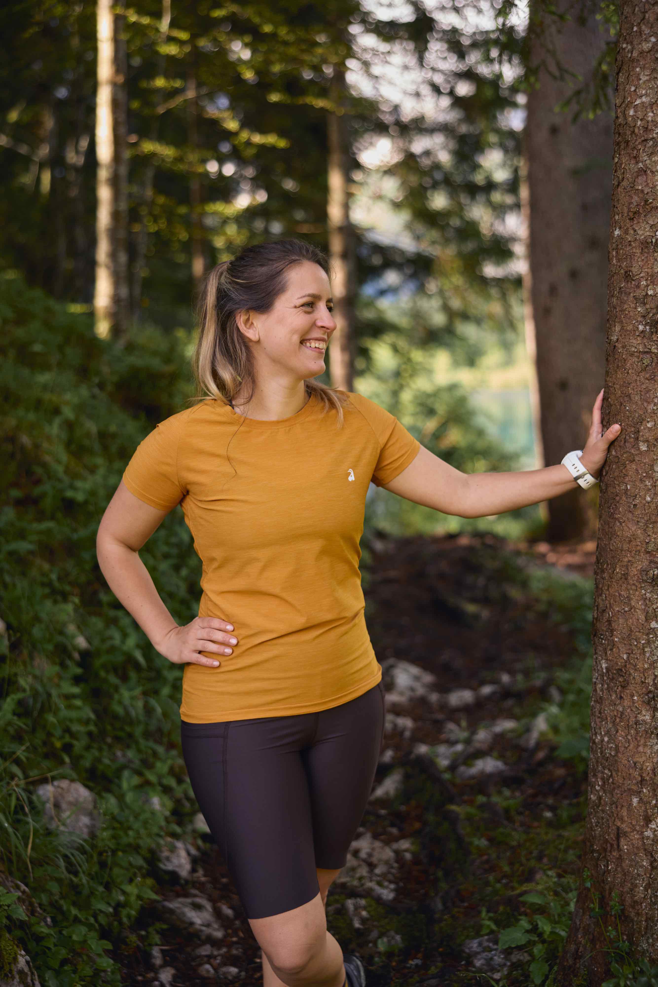 Summit Short Sleeve Tee Marigold - Image 5